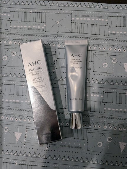 エッセンシャル リアル アイクリーム フォーフェイス/AHC/アイケア・アイクリームを使ったクチコミ(1枚目)