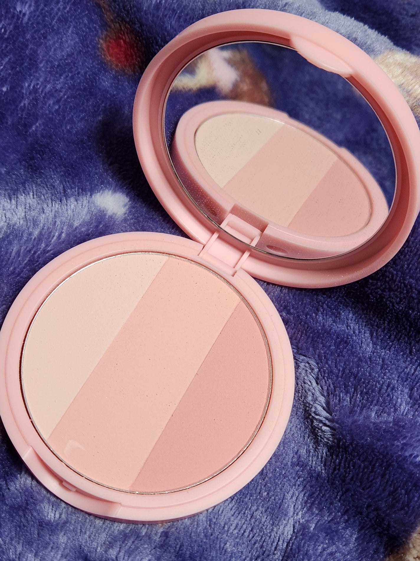 アートクラスバイロダンブラッシャー/too cool for school/パウダーチークを使ったクチコミ(2枚目)