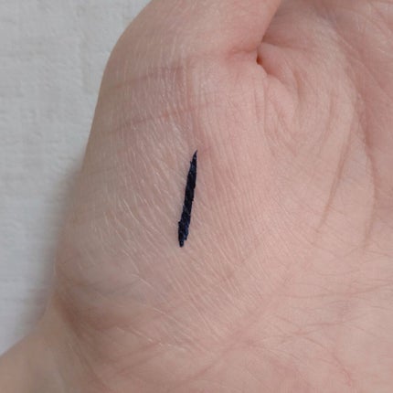 7 SHADES OF BLACK/UZU BY FLOWFUSHI/リキッドアイライナーを使ったクチコミ(3枚目)