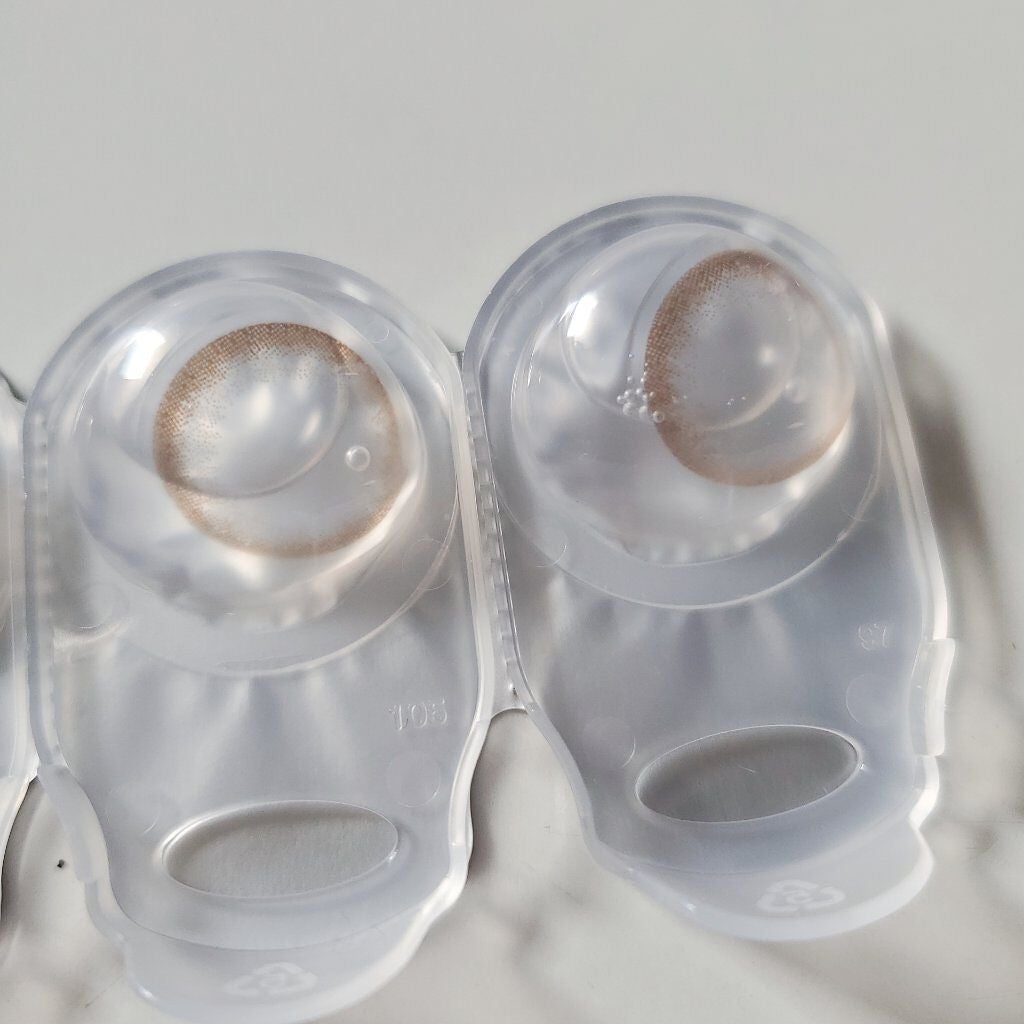 ネオサイトワンデー リングUV/Aire/ワンデー(1DAY)カラコンを使ったクチコミ(3枚目)