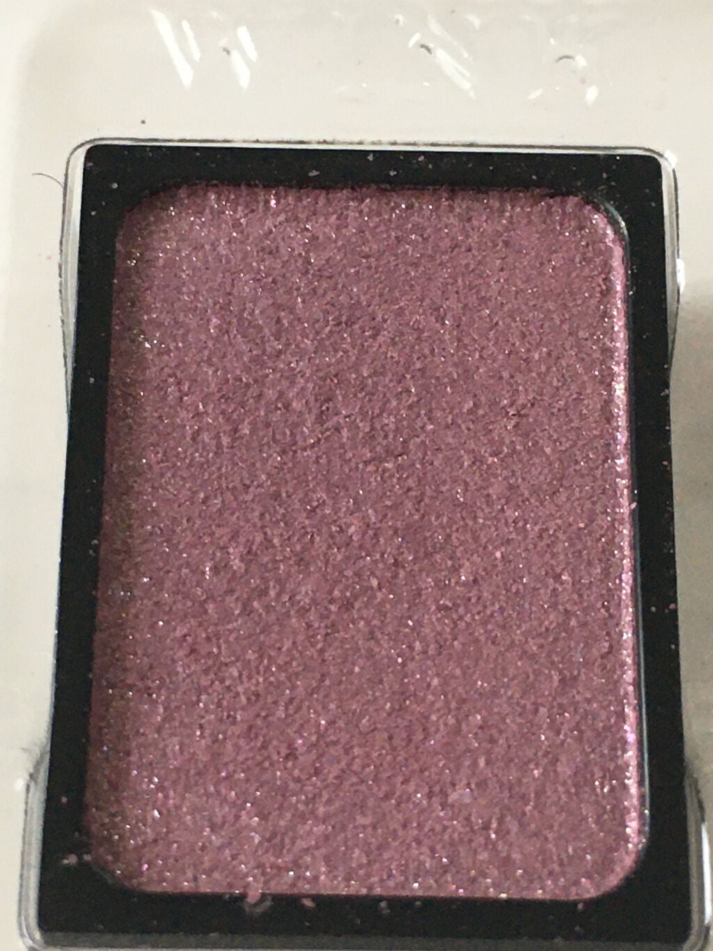 ゆっきー on LIPS 「この絶妙くすみカラー、どこのアイシャドウか知ってますか?こんば..」(5枚目)