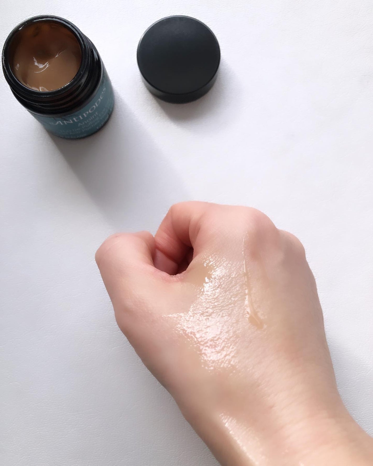 アノイント H2O ディパッフィング アイジェル/Antipodes/アイケア・アイクリームを使ったクチコミ(4枚目)