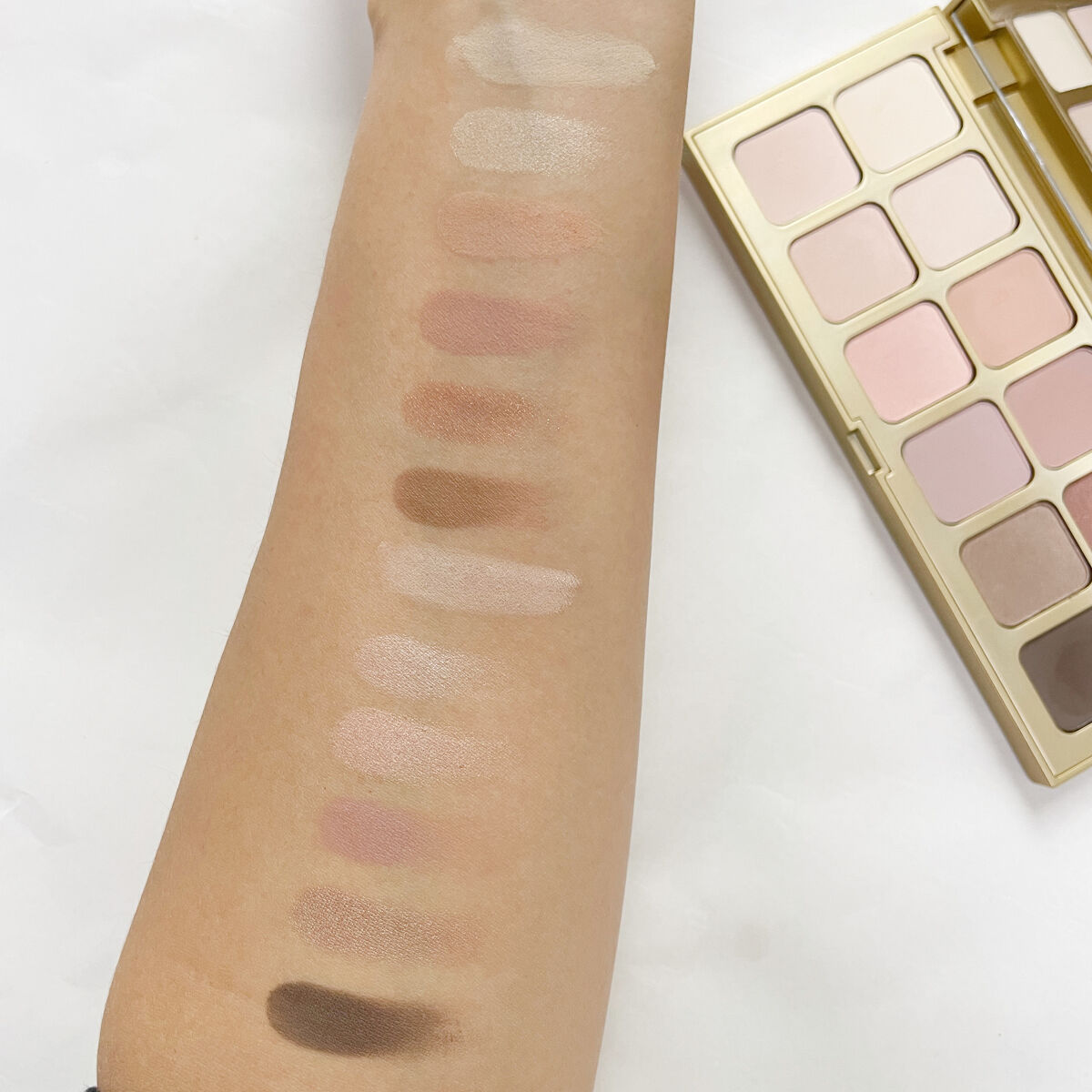 ザ ワイルドフラワー アイシャドウ パレット/ローラ メルシエ/マルチパレットを使ったクチコミ（3枚目）