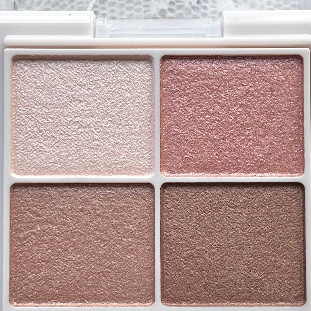 シルキースフレアイズ/キャンメイク/アイシャドウパレットを使ったクチコミ(2枚目)