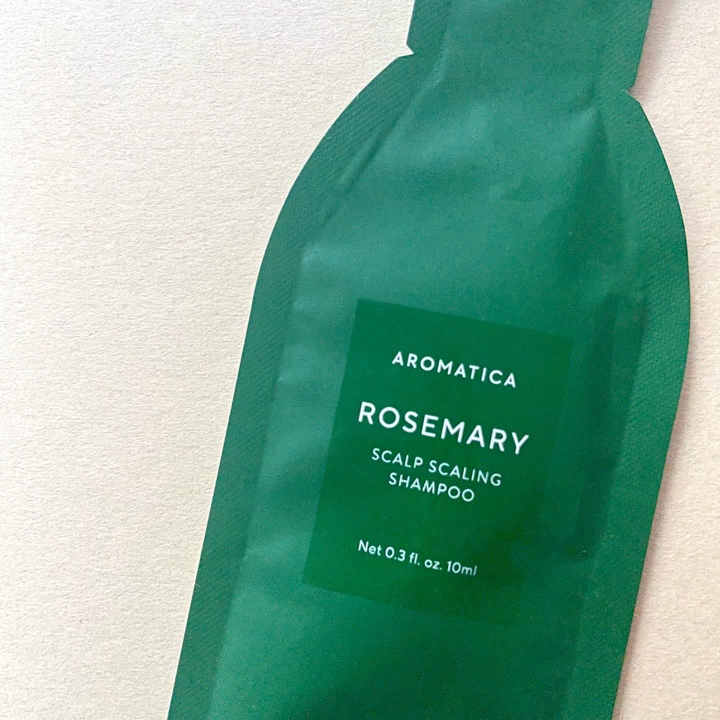 ローズマリースカルプスケーリングシャンプー/AROMATICA/市販シャンプーを使ったクチコミ（2枚目）