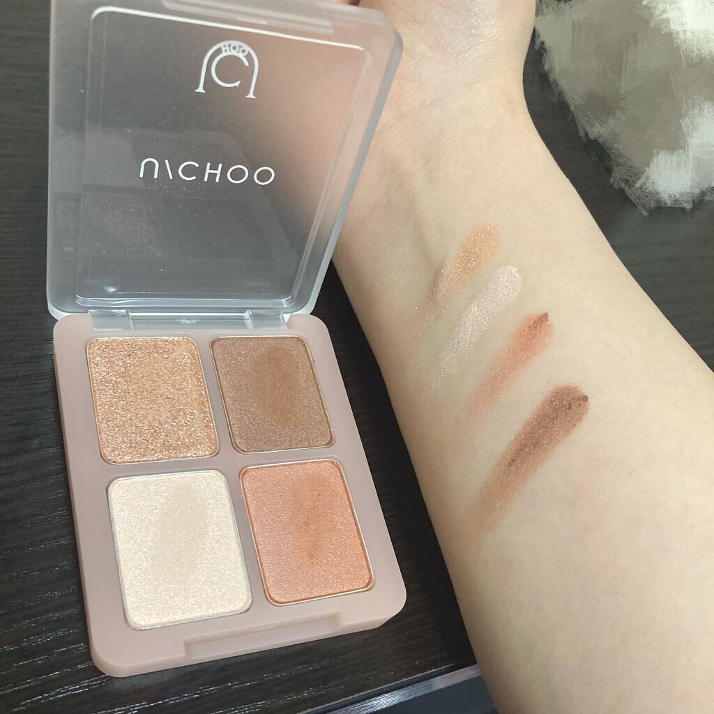  グラム アイ シャドウ グロウイングヌード(GLOWING NUDE)/U/CHOO/アイシャドウパレットを使ったクチコミ（3枚目）