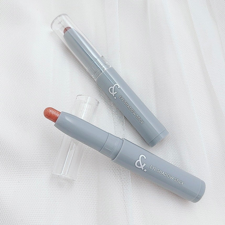 &.アイシャドウスティック/DAISO/スティックアイシャドウを使ったクチコミ(4枚目)