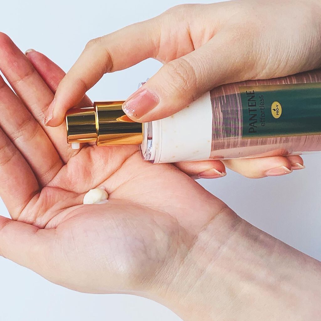 パンテーン エフォートレス クイック リペアー カプセル ヴィタミルク(洗い流さないトリートメント）/パンテーン/ヘアミルクを使ったクチコミ（2枚目）