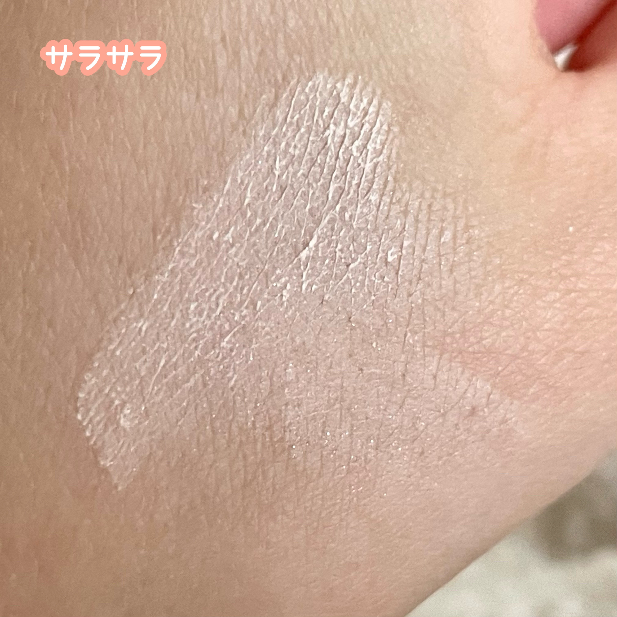 スージー エキスパート マイクロエアリーパウダーＦ/SUSIE N.Y./ルースパウダーを使ったクチコミ（3枚目）