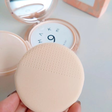 ヌードカーミンググロークッション/MAKE9/クッションファンデーションを使ったクチコミ(4枚目)