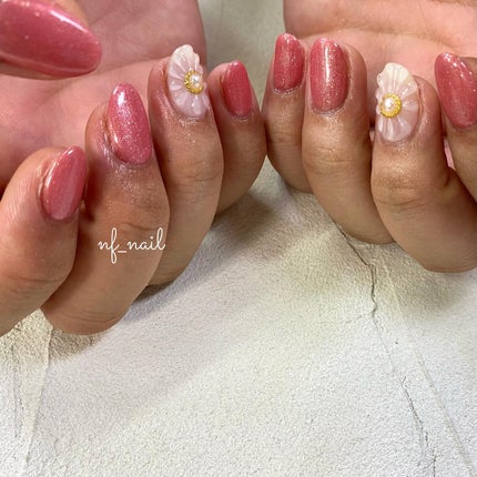 #ネイル,#ジェルネイル,#ニュアンスネイル,#キラキラネイル,#大人ネイル,#マグネットネイル,#スターギャラクシーネイル,#グリーンネイル,#ぷっくりフラワーネイル,#フラワーネイル,#春ネイルのネイルデザイン