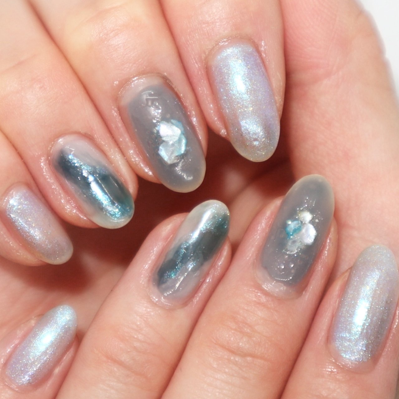 カラフルネイルズ/キャンメイク/マニキュアを使ったクチコミ（2枚目）