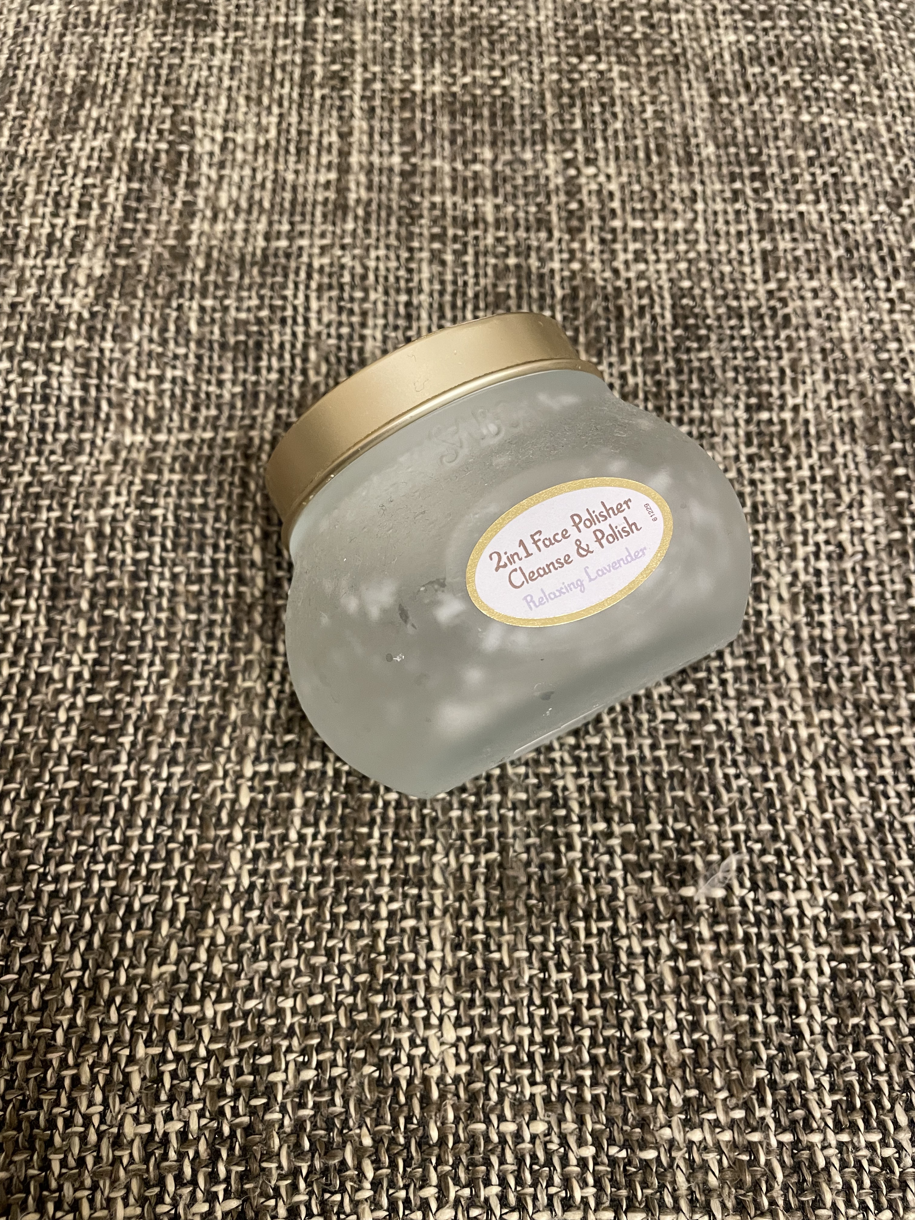 フェイスポリッシャー リラクシング(ラベンダー)/SABON/スクラブ・ゴマージュを使ったクチコミ（1枚目）