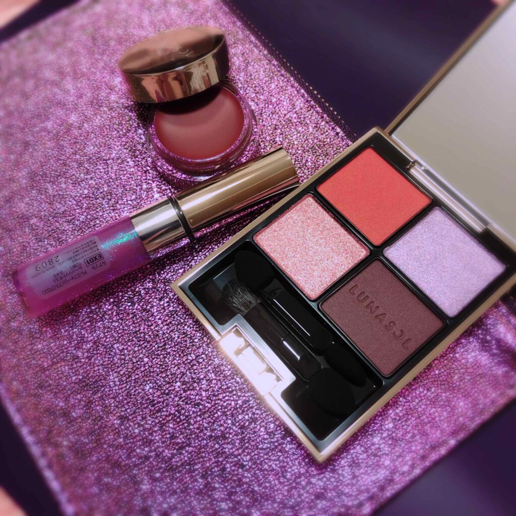 ホリデーフェイバリット2019/LUNASOL/メイクアップキットを使ったクチコミ(2枚目)