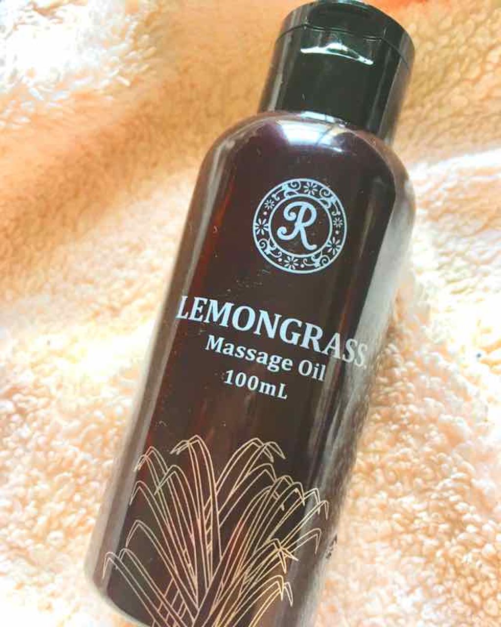 RマッサージオイルL/ラブパスポート/ヘアオイルを使ったクチコミ(1枚目)