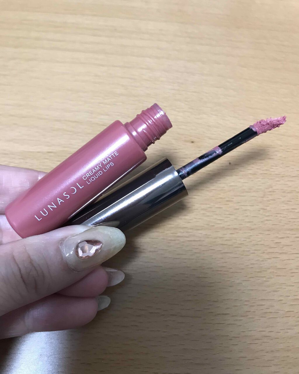 クリーミィマットリクイドリップス/LUNASOL/口紅を使ったクチコミ（1枚目）