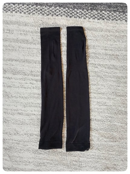 エアリズムUVカットシームレスアームカバー/ユニクロ/ボディグッズを使ったクチコミ(2枚目)