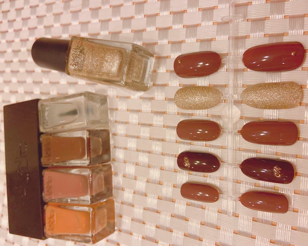 ネイルホリック リミテッドコレクション/ネイルホリック/マニキュアを使ったクチコミ(4枚目)