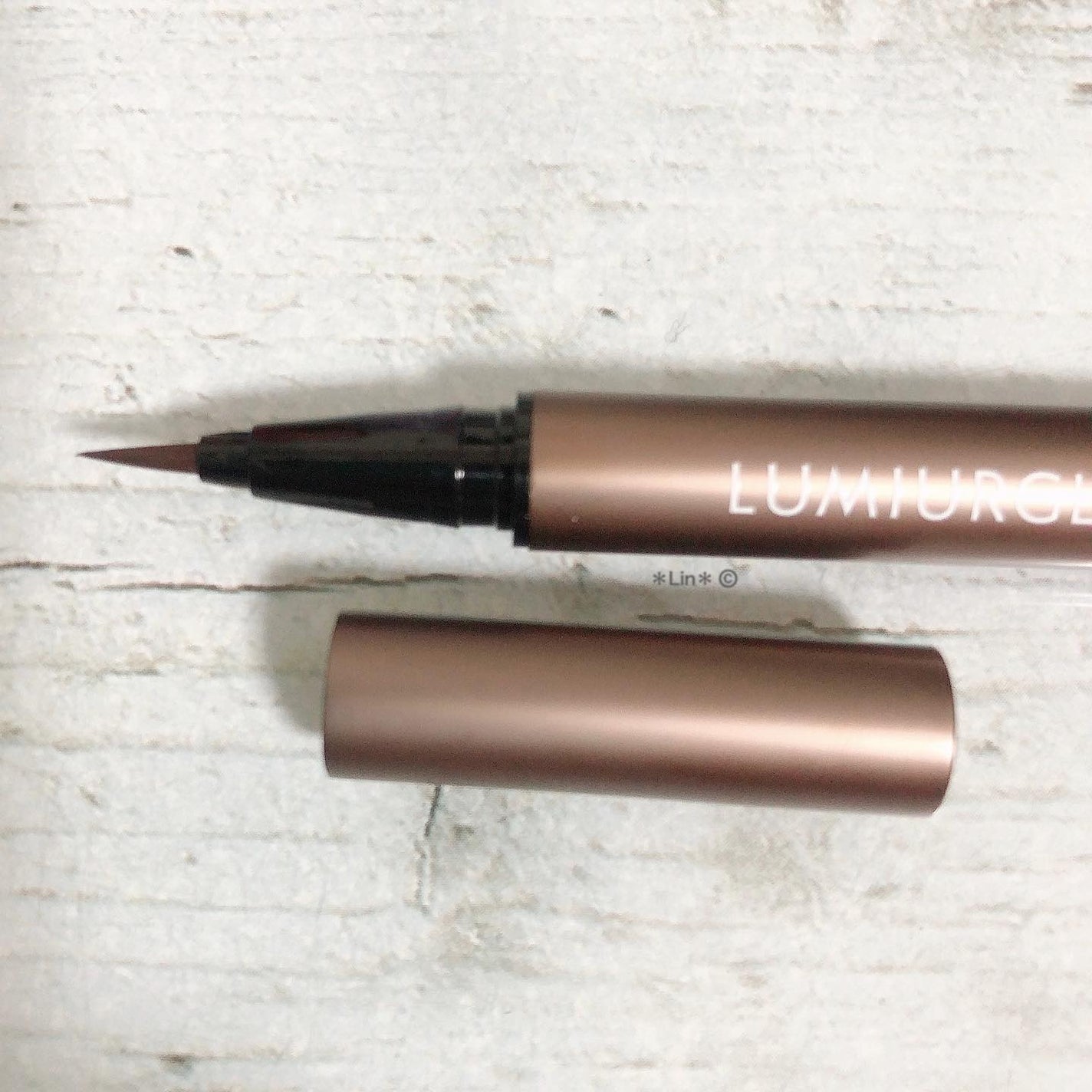 スキルレスライナー/LUMIURGLAS/リキッドアイライナーを使ったクチコミ(2枚目)