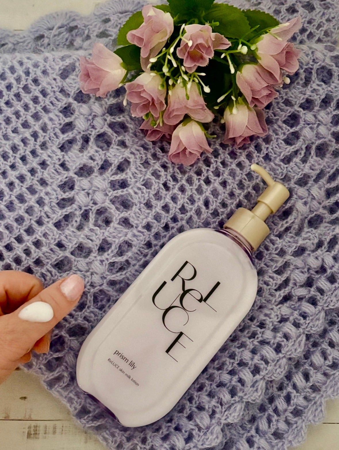 リルーチェスキンミルクローションプリズムリリー/コスメテックスローランド/ボディローションを使ったクチコミ(3枚目)