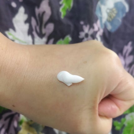 プロ・業務用 ハンドクリーム 無香料/プロ・業務用/ハンドクリームを使ったクチコミ(4枚目)