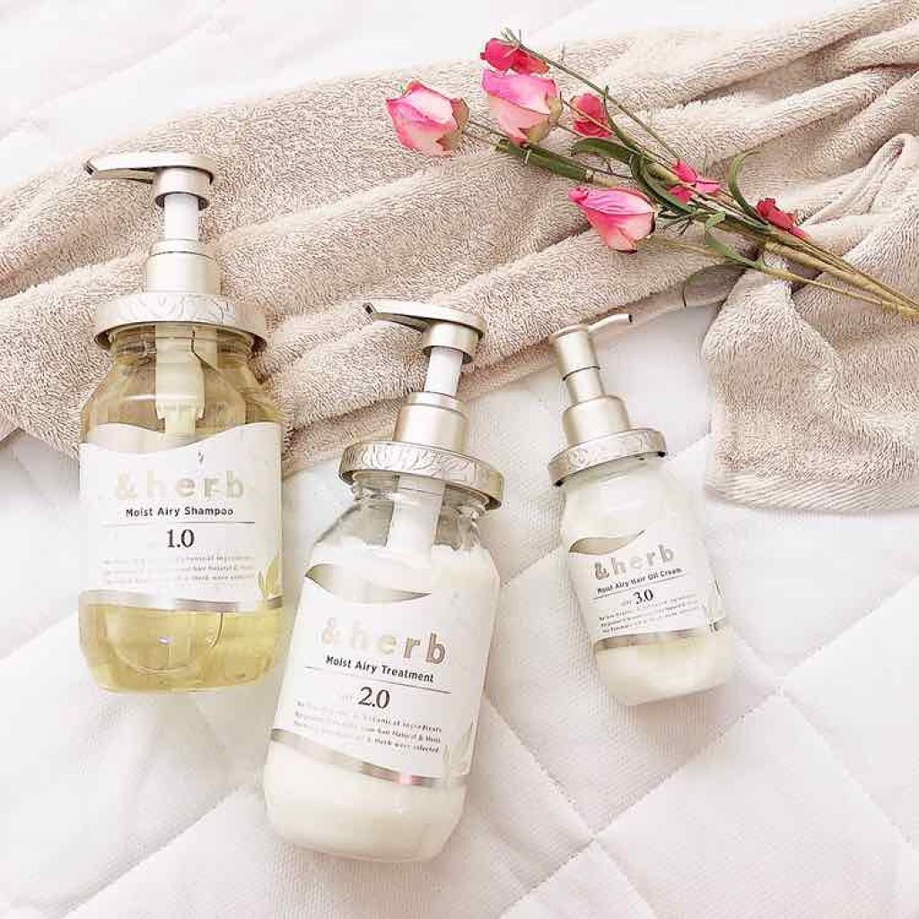 モイストエアリーシャンプー1.0/＆herb/市販シャンプーを使ったクチコミ（1枚目）