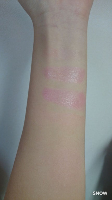 モイストピュアカラーリップ/ニベア/リップクリームを使ったクチコミ(3枚目)