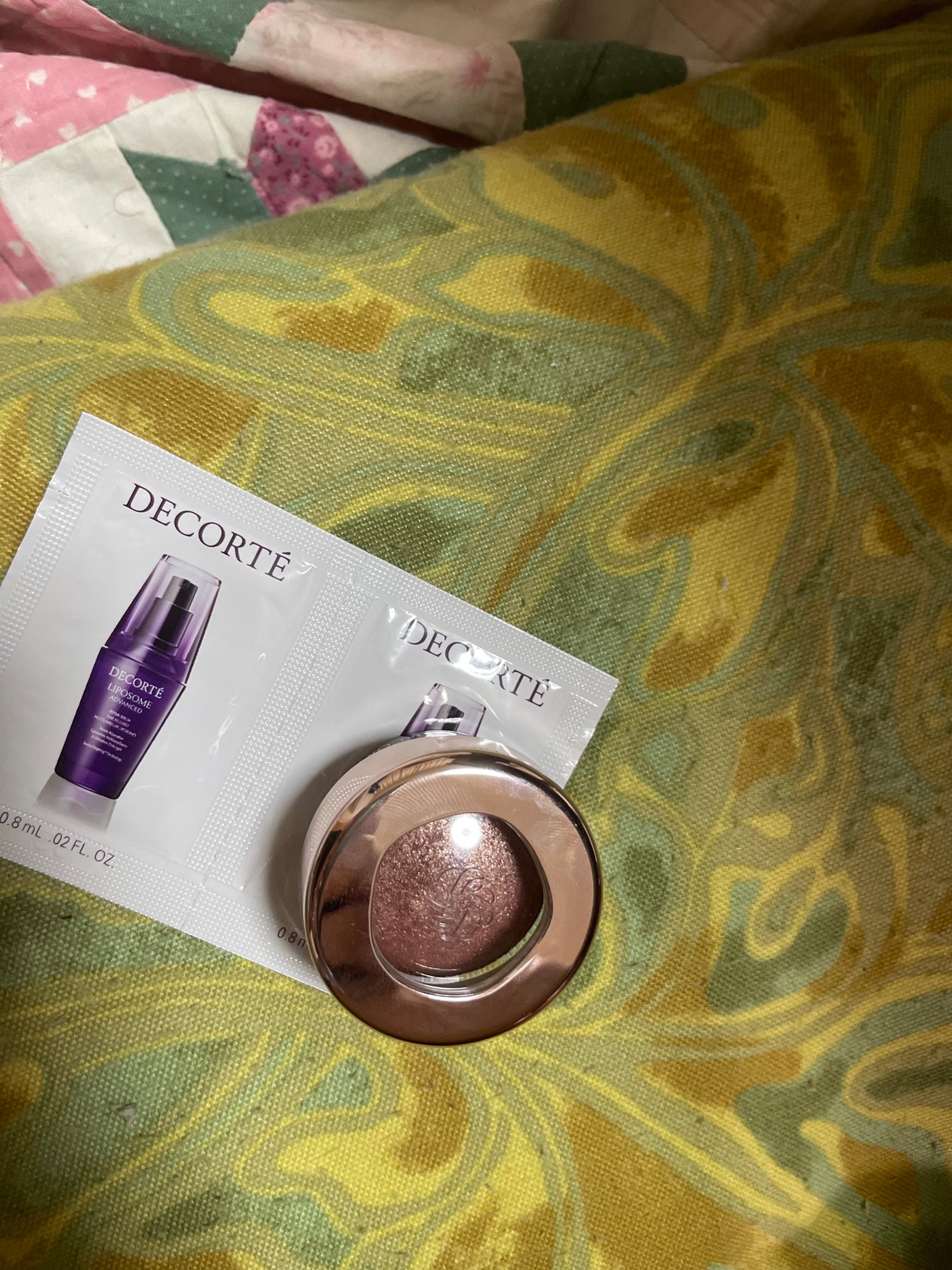 アイグロウジェム スキンシャドウ/DECORTÉ/ジェル・クリームアイシャドウを使ったクチコミ(3枚目)