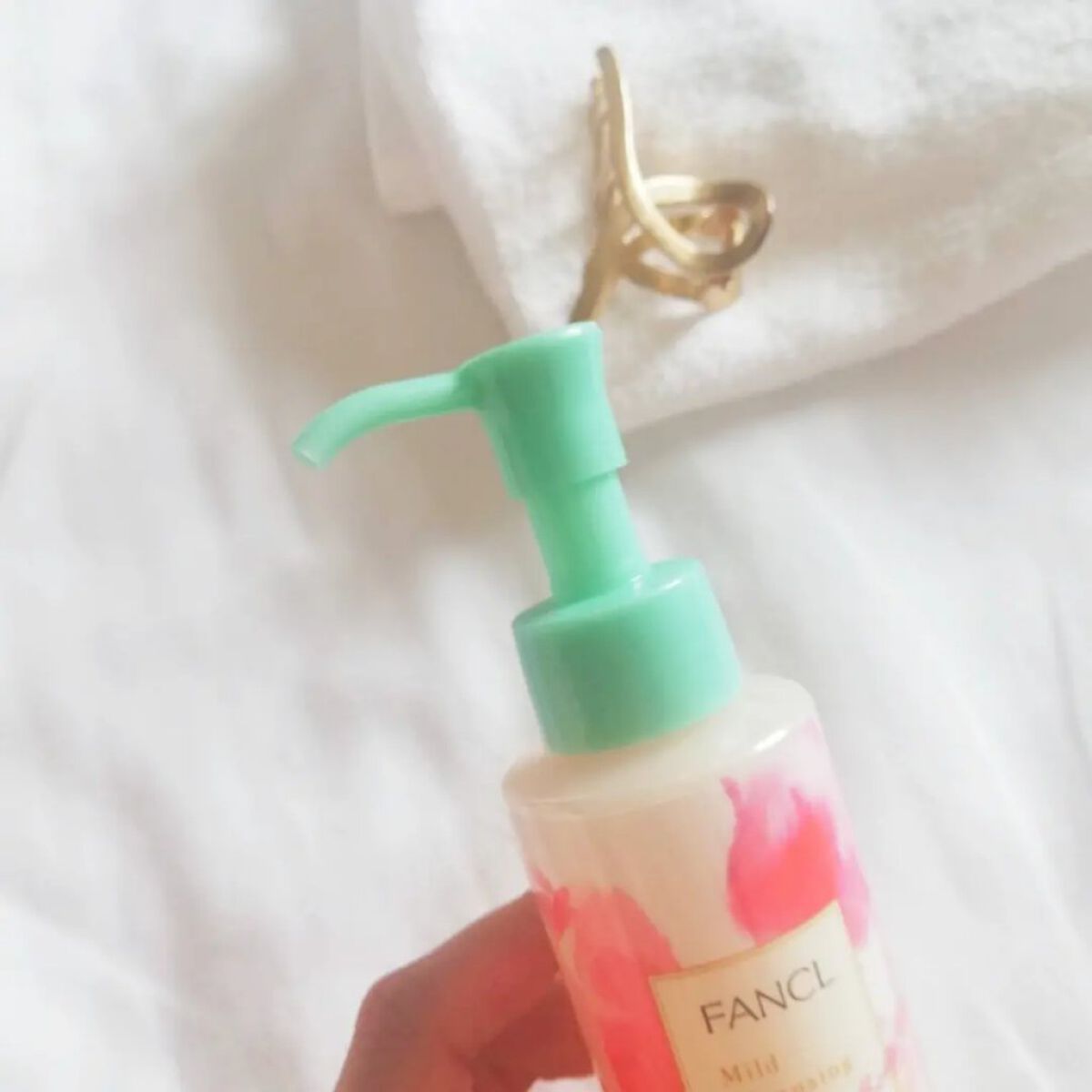 マイルドクレンジング オイル/ファンケル/オイルクレンジングを使ったクチコミ（2枚目）