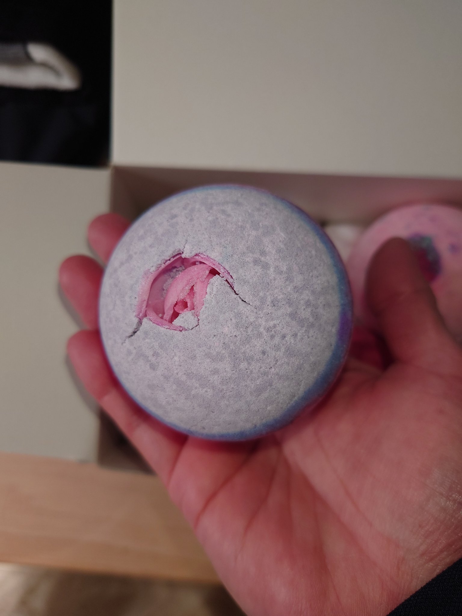 ラッシュ セクシー・ダイナマイトのクチコミ「もう、何個も使用しましたが、本当にお気に入りです
週末の自分へのご褒美は、これに決まりです
と.....」（3枚目）