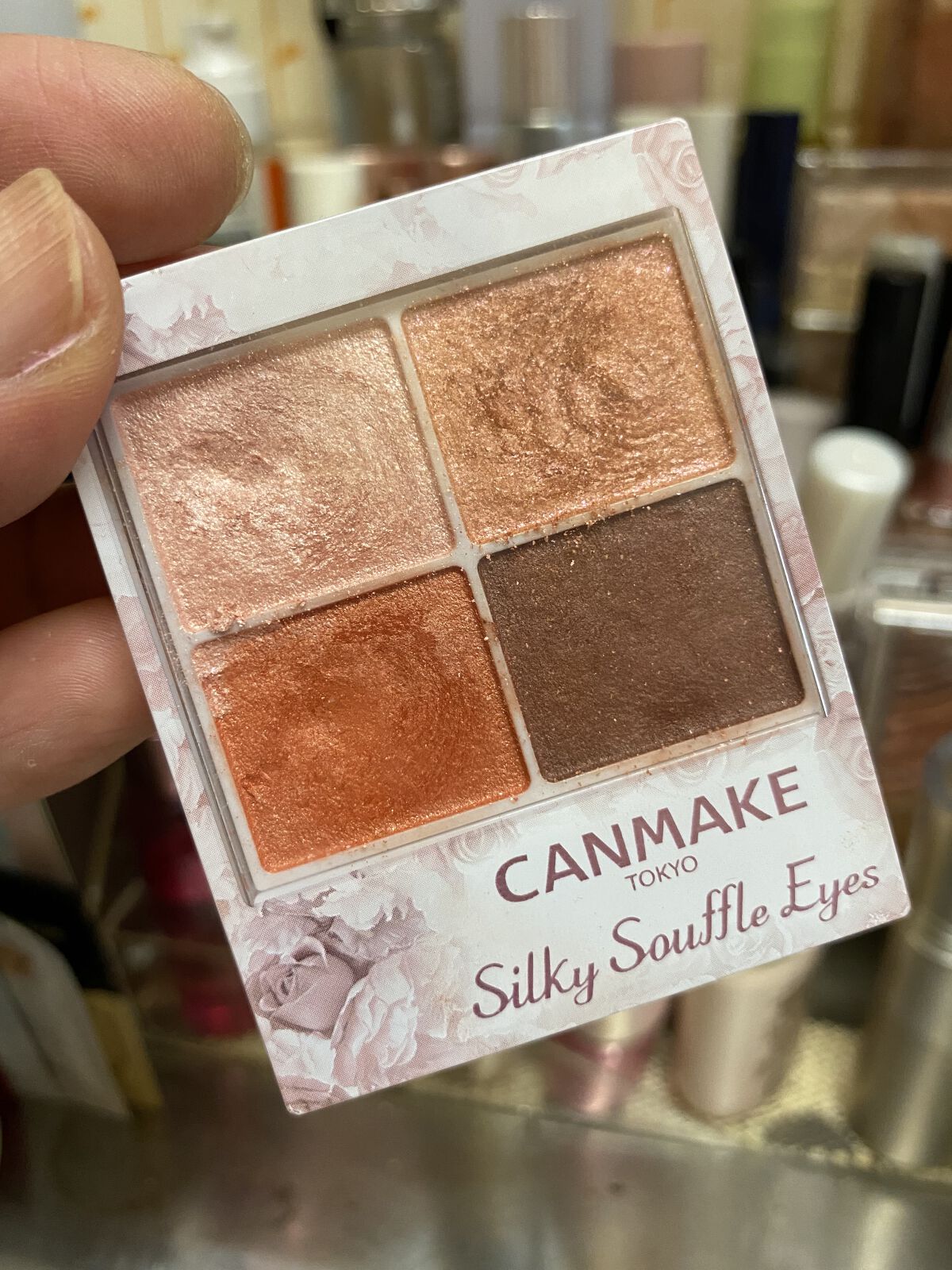 シルキースフレアイズ/キャンメイク/アイシャドウパレットを使ったクチコミ（2枚目）