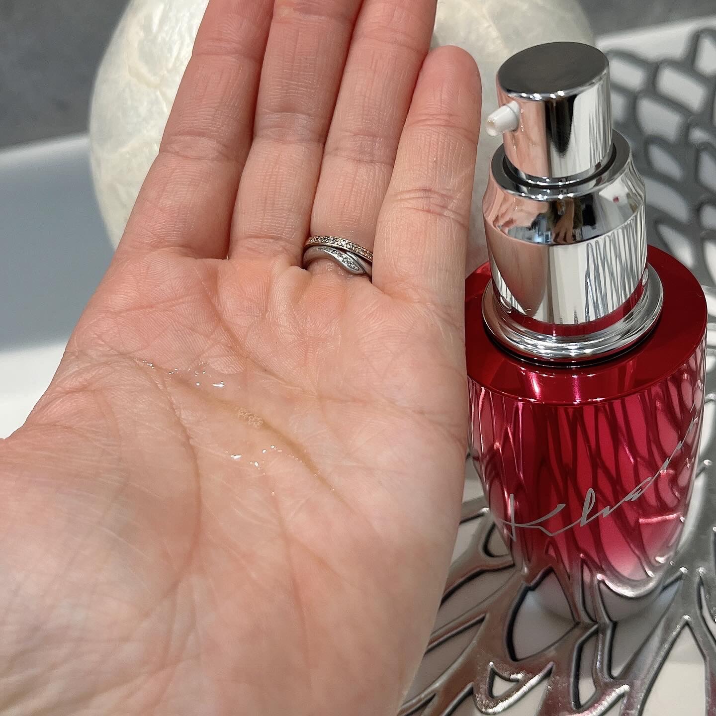 試してみた】KHERI シュリアンオイル Toiletteの効果・髪質別の口コミ