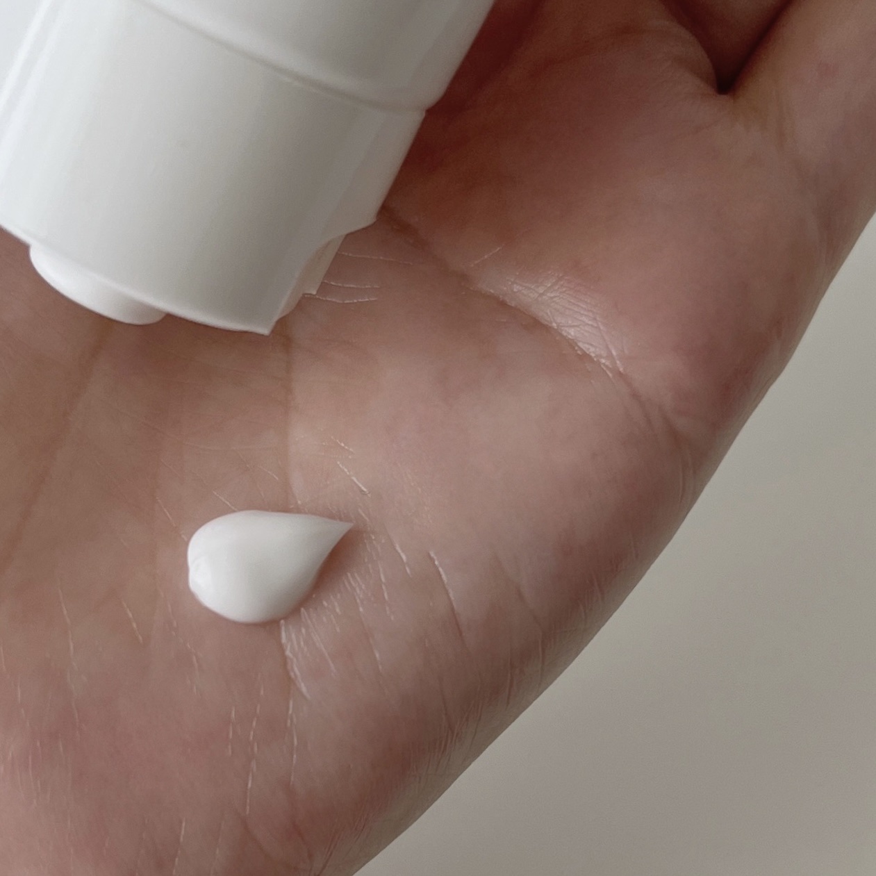 レッドスージングAIクリーム/PHYSIOGEL/フェイスオイルを使ったクチコミ（2枚目）