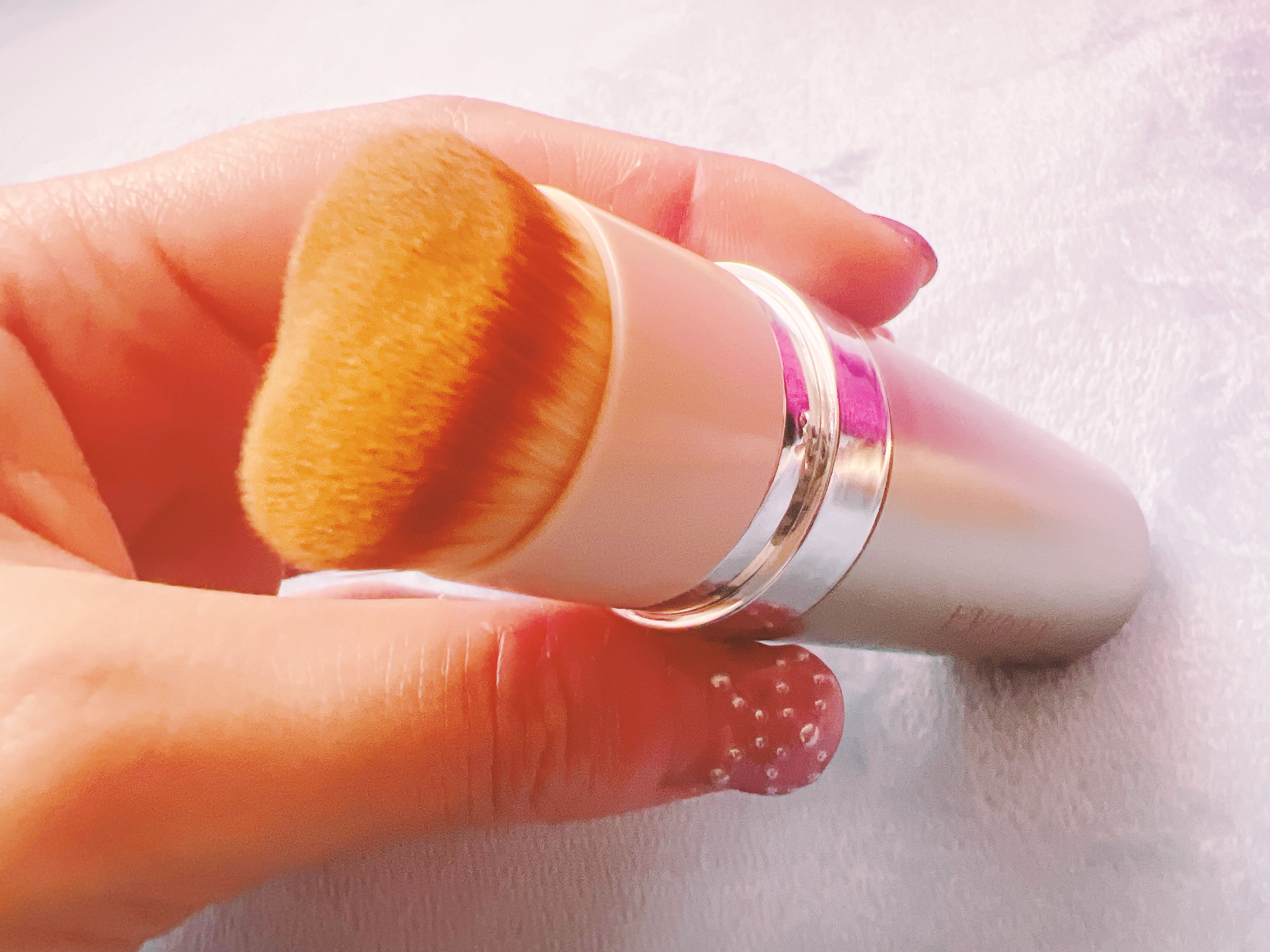 シルキースティックファンデーション ベージュ/KAMIKA/その他ファンデーションを使ったクチコミ（2枚目）