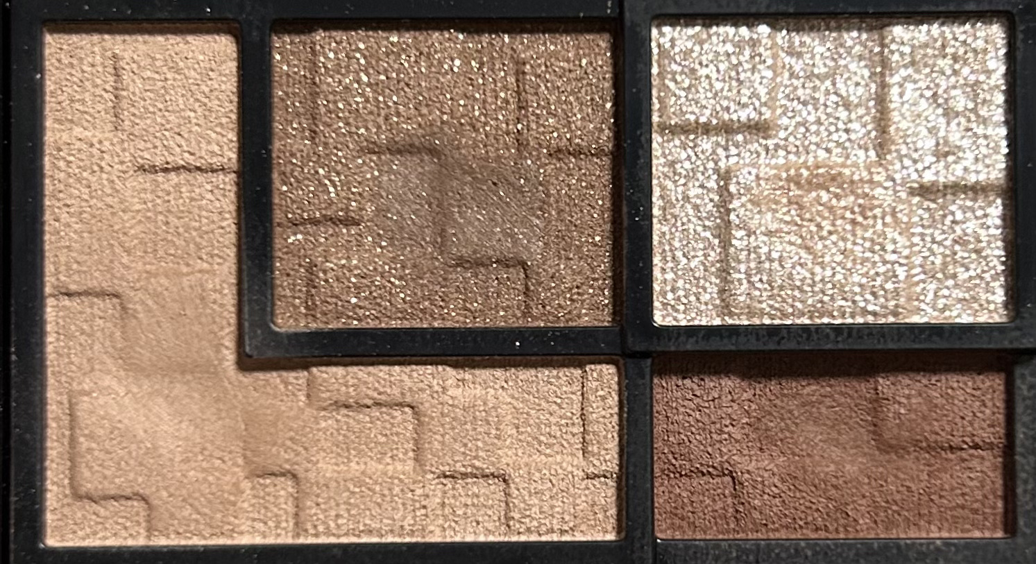 バーチャルアイズメイカー/KATE/アイシャドウパレットを使ったクチコミ（3枚目）