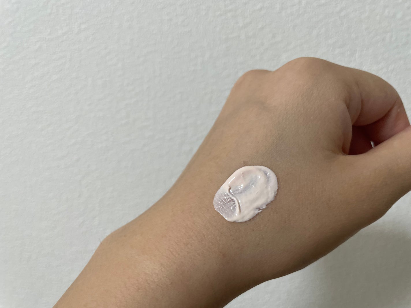 ブラックスネイルグルタチオントーンアップサン/Dr.G/日焼け止めクリームを使ったクチコミ(3枚目)