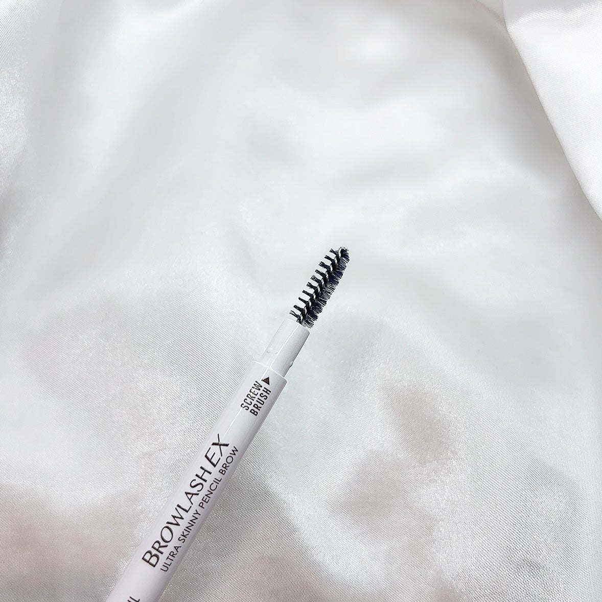ブロウラッシュEX ウルトラスキニーペンシルブロウ N/ブロウラッシュ/アイブロウペンシルを使ったクチコミ(5枚目)