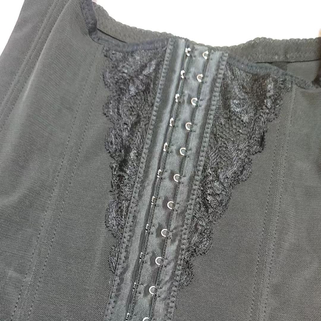 slim corset/DOLLY STYLE/ボディグッズを使ったクチコミ(2枚目)