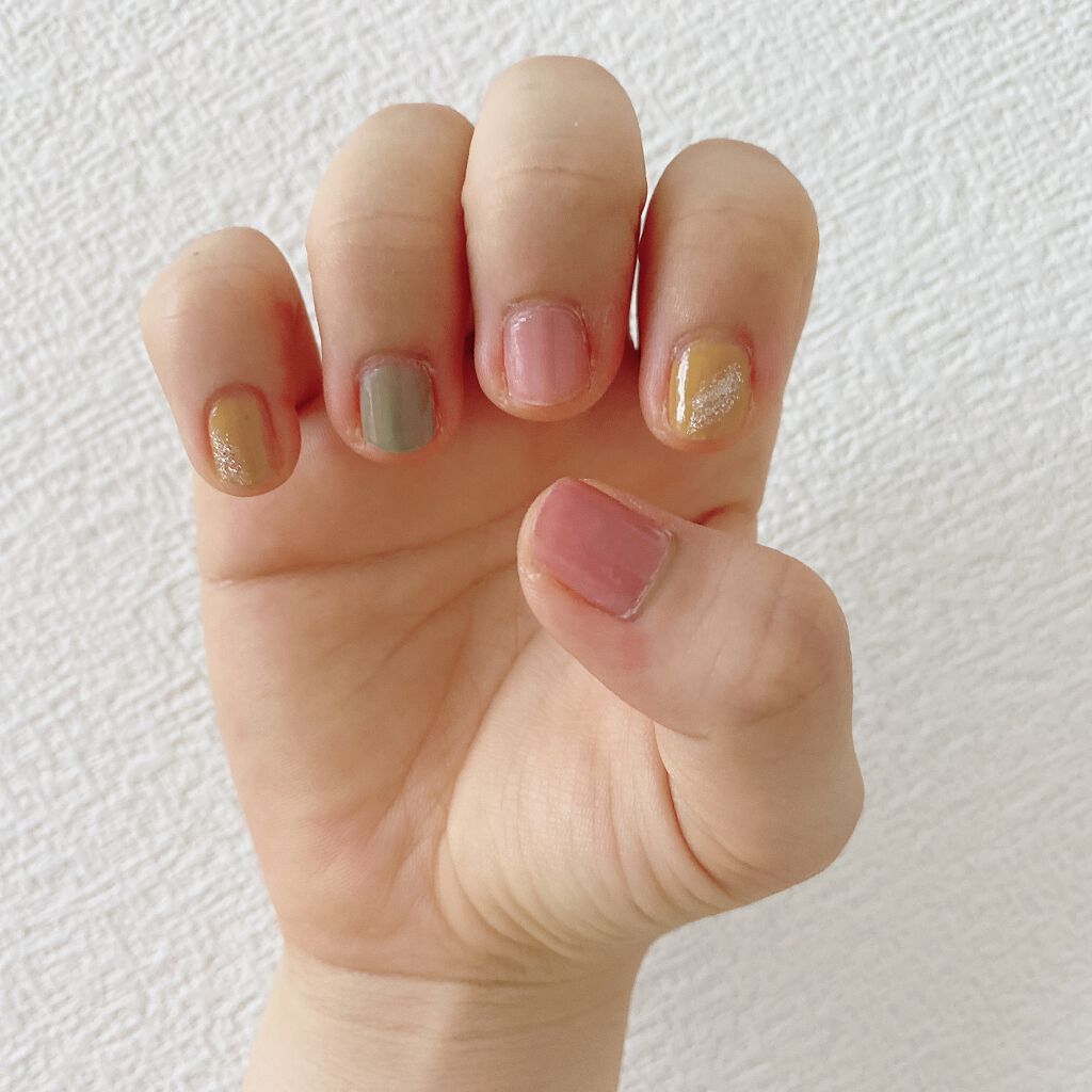 カラフルネイルズ/キャンメイク/マニキュアを使ったクチコミ（2枚目）