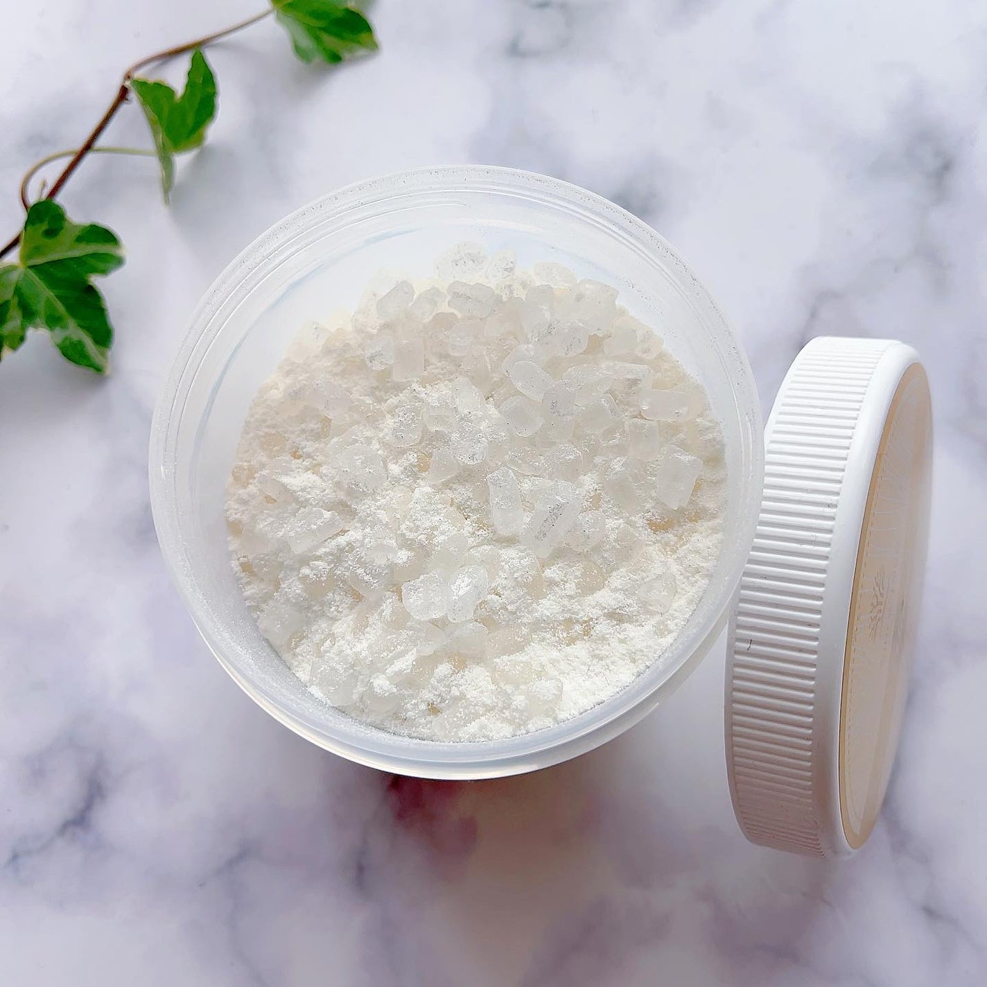 ミネラルバスパウダー ヒノキ/イルコルポ/無機塩系入浴剤を使ったクチコミ(3枚目)