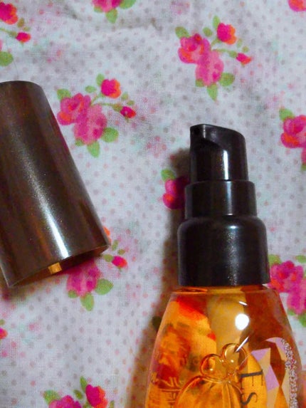 CCオイル/エッセンシャル/ヘアオイルを使ったクチコミ(5枚目)