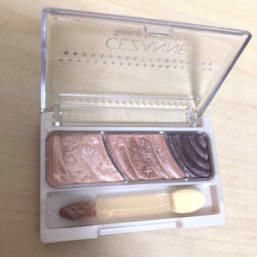 トーンアップアイシャドウ/CEZANNE/アイシャドウパレットを使ったクチコミ(3枚目)