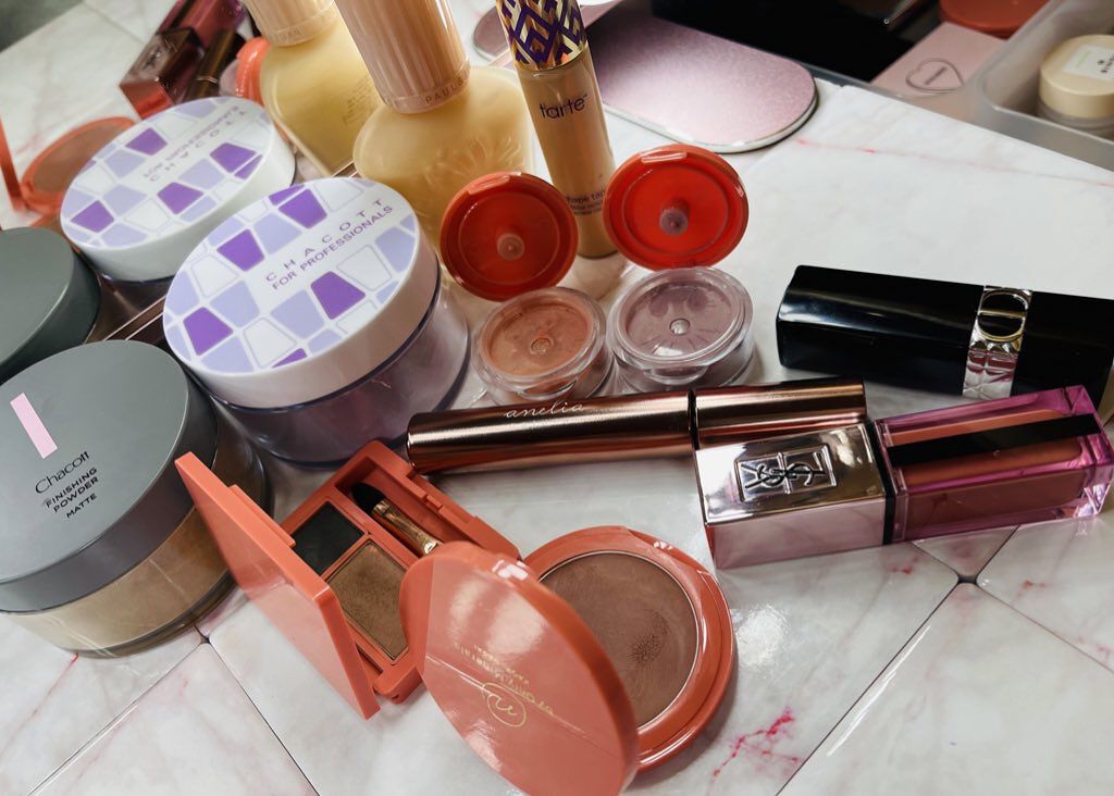 N by ONLY MINERALS ミネラルピグメント 01 YES!/ONLY MINERALS/単色アイシャドウを使ったクチコミ（1枚目）