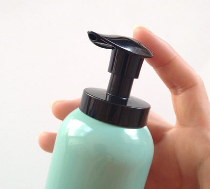 吸着スパークリングシャンプー /MoccHi SKIN/市販シャンプーを使ったクチコミ(2枚目)