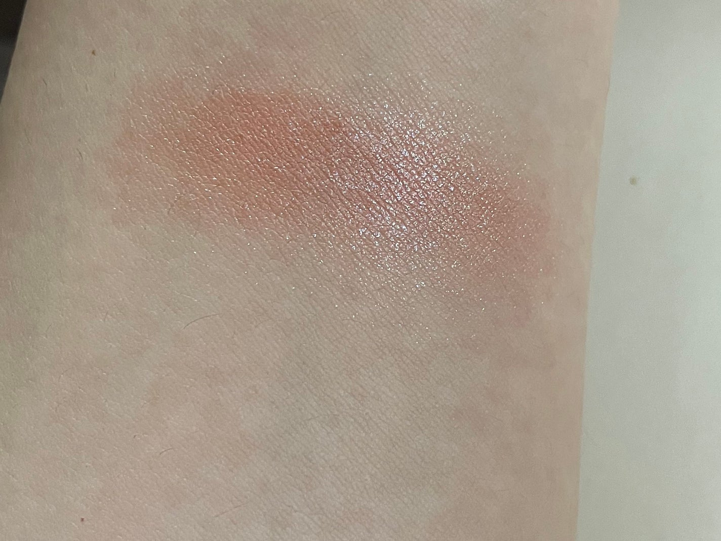 オーラデュウ プリズム イルミネーター ピコ/SHISEIDOザ・メーキャップ/単色アイシャドウを使ったクチコミ(2枚目)