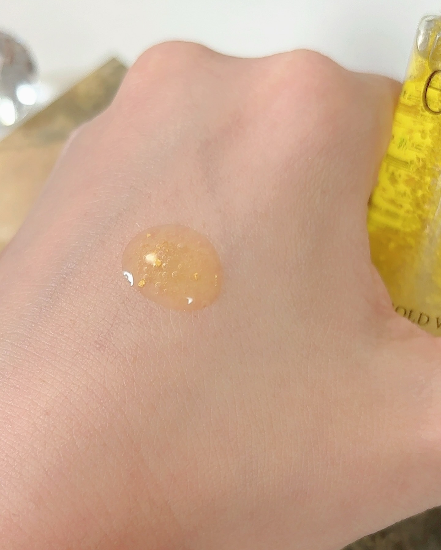 ゴールドビタミンC13%アンプル/Ariul/美容液を使ったクチコミ（3枚目）