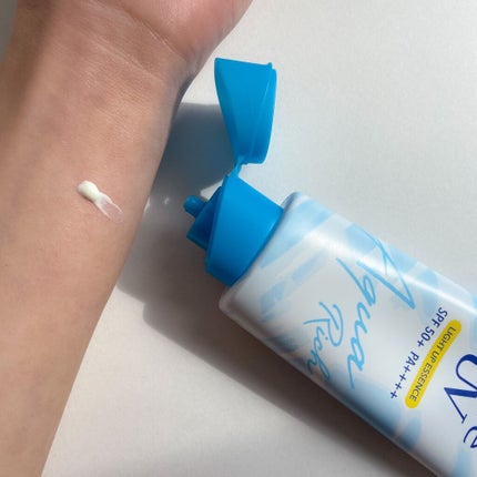 ビオレUV アクアリッチ ライトアップエッセンス/ビオレ/日焼け止めクリームを使ったクチコミ(3枚目)