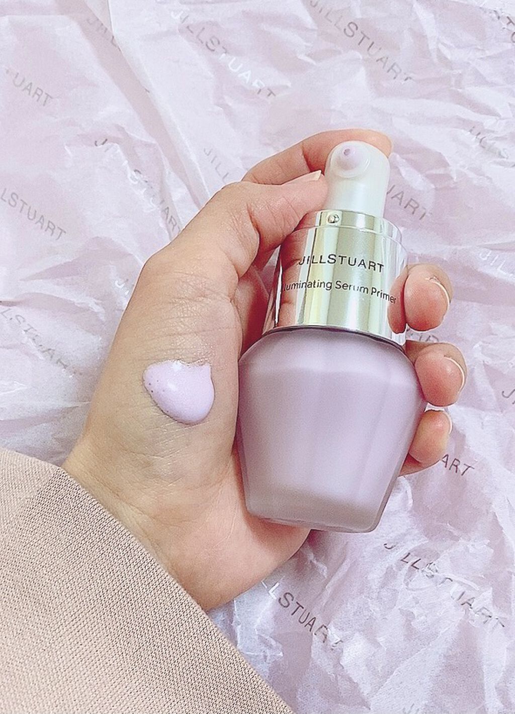 ジルスチュアート　イルミネイティング セラムプライマー/JILL STUART/化粧下地を使ったクチコミ（2枚目）