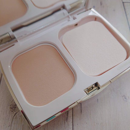 シルキー フィット/COVERMARK/パウダーファンデーションを使ったクチコミ(2枚目)