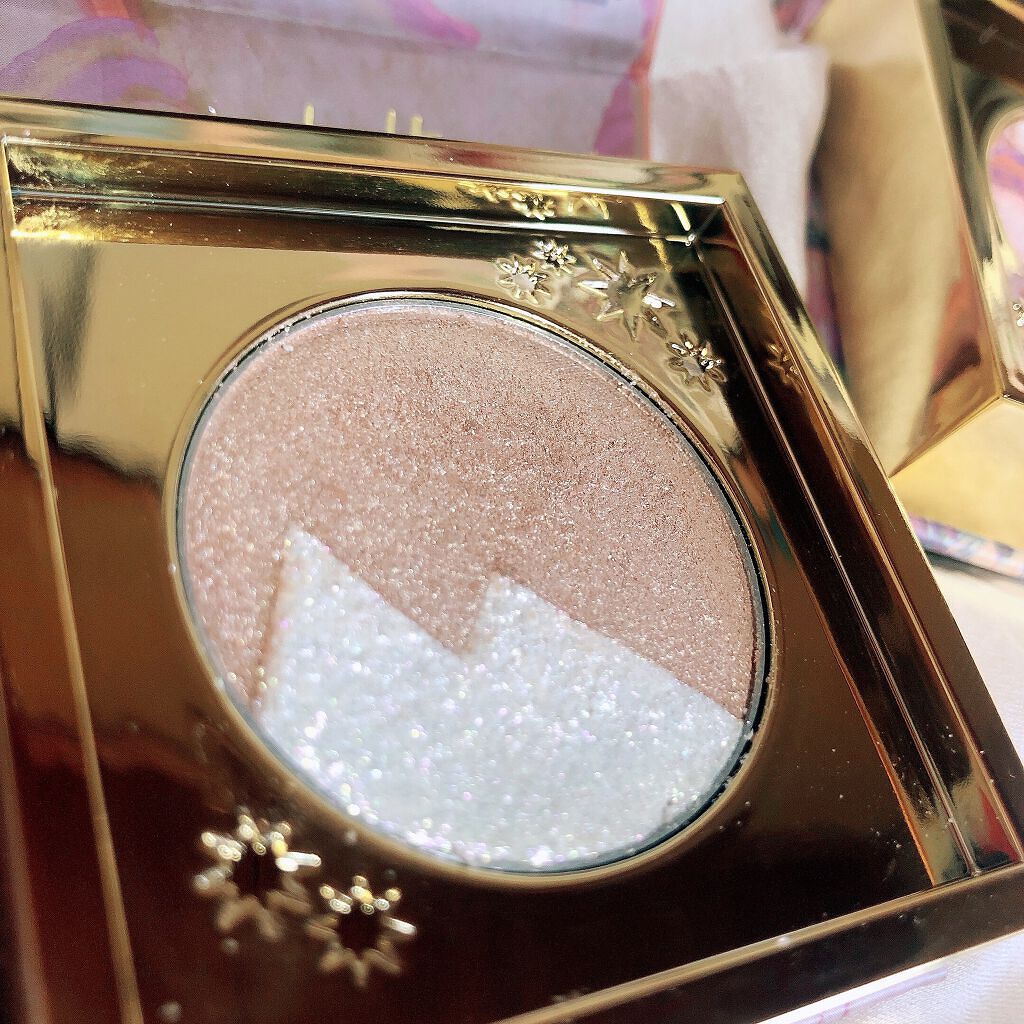 山海シリーズ グロウハイライト&チーク/GirlCult/パウダーハイライトを使ったクチコミ(4枚目)